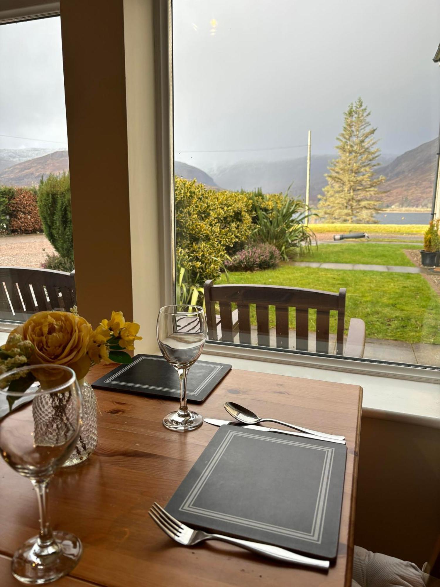 Conaglen, Glenloch View, Fort William 2-Bedroom Loch Side Flat Exteriér fotografie
